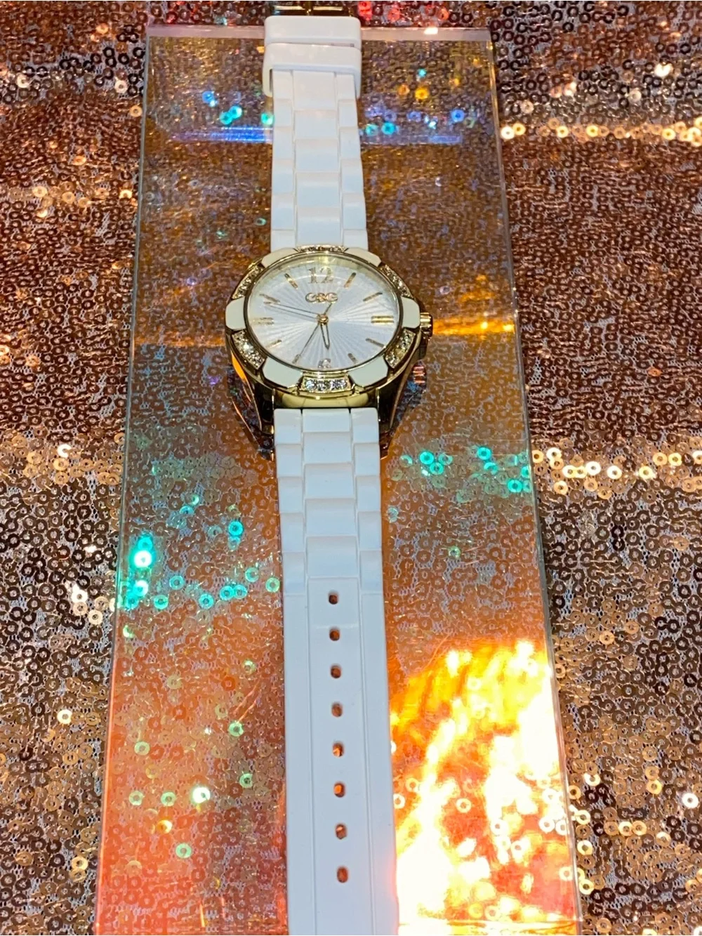 Guess G by Guess White & Gold Crystal Accent Watch | Silicone Strap | Fresh Luxe